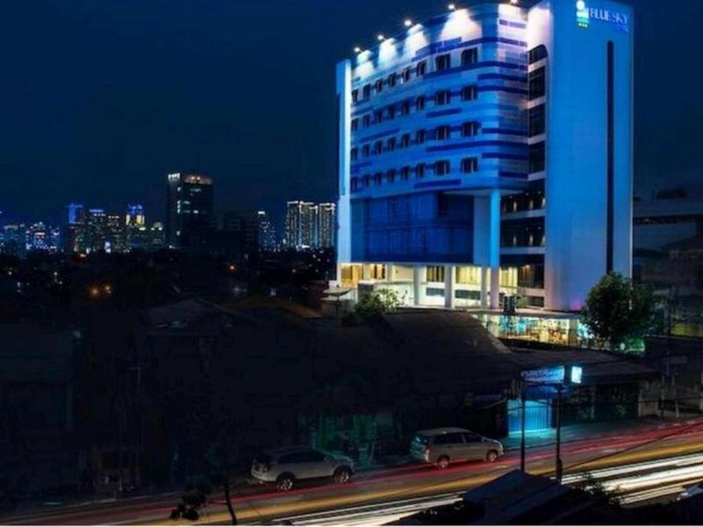 Blue Sky Hotel Petamburan Jakarta Exterior foto