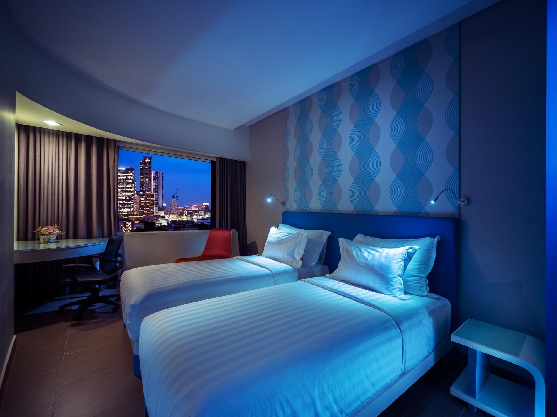 Blue Sky Hotel Petamburan Jakarta Exterior foto